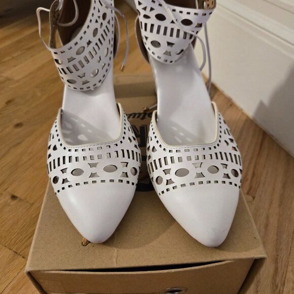 Bared Footwear - White Cutout Heels - Size 42 - Picture 4 of 10